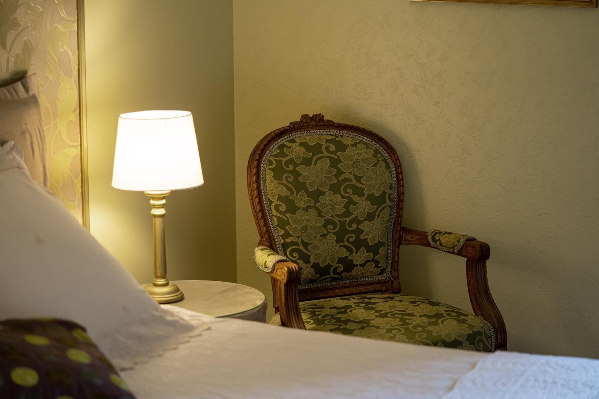 Chateau De Ribourdin Chevannes  ภายนอก รูปภาพ